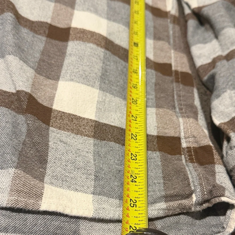 Hollister Men's Cream, Brown & Gray Plaid Hooded Button-Up Shirt - Picture 5 of 5